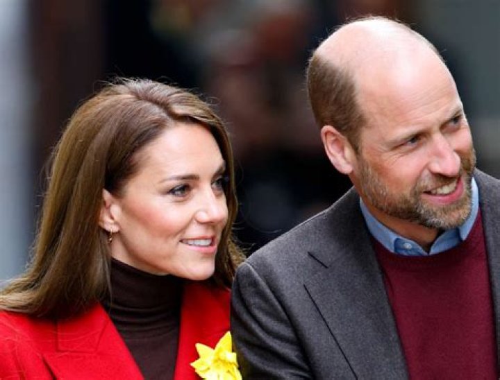 Kate Middleton & Prince William Twin In Red At Rugby Game: Photo
