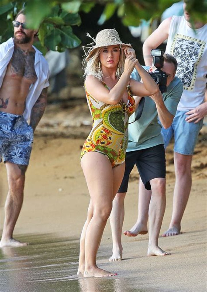 Katy Perry Shows Off Growing Baby Bump In Plunging Swimsuit On Beach Date With Orlando Bloom