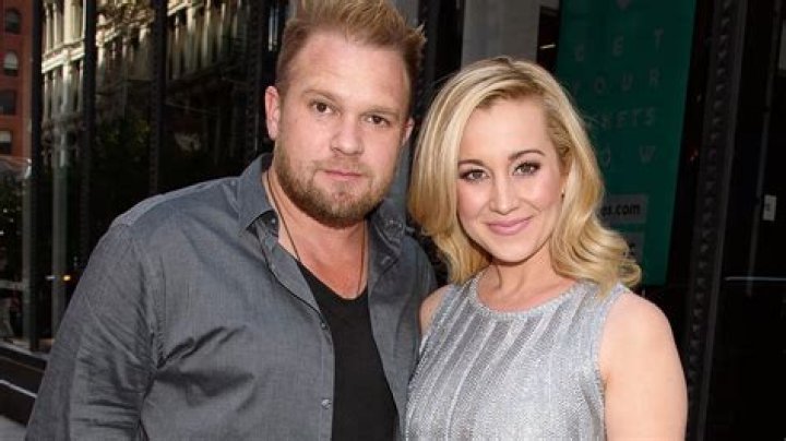 Kellie Pickler & Kyle Jacobs: Photos – Hollywood Life