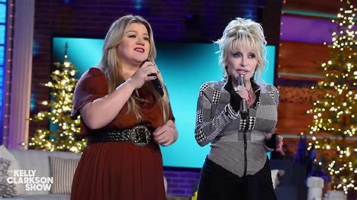 Kelly Clarkson & Dolly Parton Sing ‘I Will Always Love You’: Video – Hollywood Life