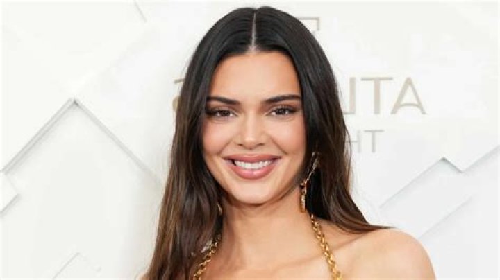 Kendall Jenner Accused Of Posting Misleading Coronavirus Facts: ‘Say What Is Right’