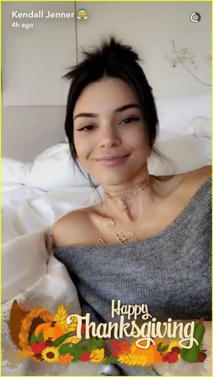 Kendall Jenner Jokingly Pushes Kylie As They Decide Who Is A Supermodel Vs. Insta Model & More — Watch