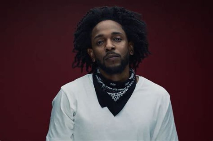 He Morphs Into Kobe, Ye & More – Hollywood Life