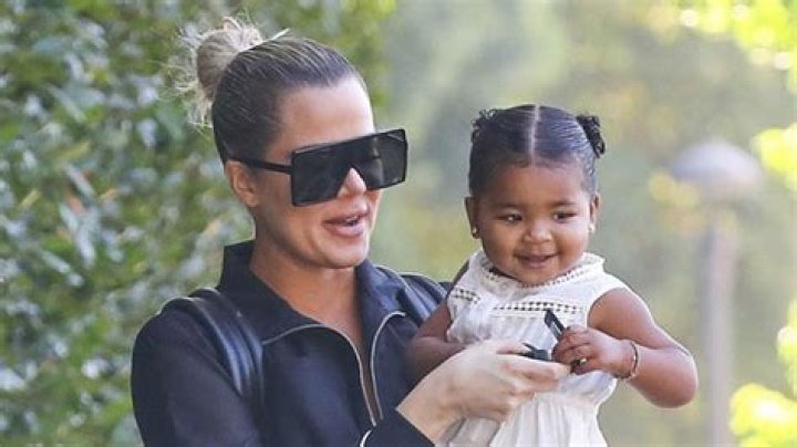 Khloe Kardashian Snuggles Up To Daughter True, 3, & Nieces Penelope, 9, & Chicago, 3 For Cute Photo