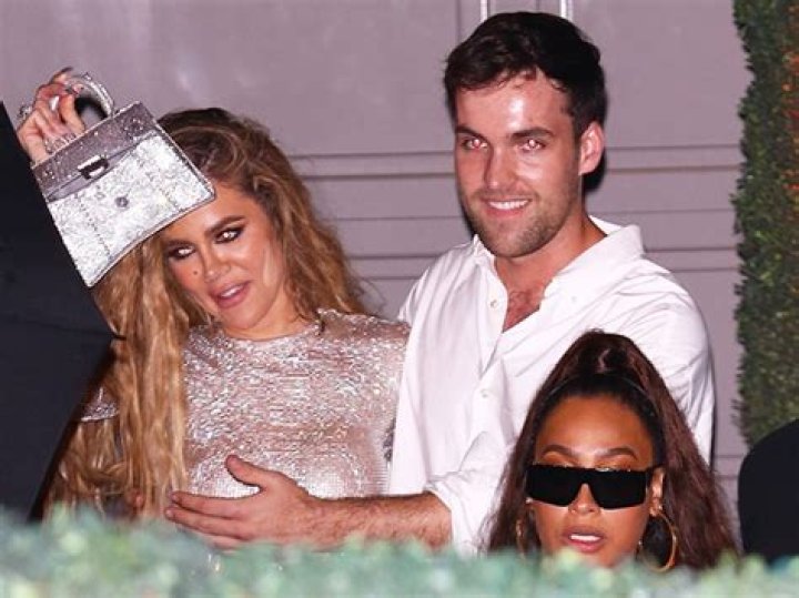 Khloe Kardashian & Tristan Thompson At Beyonce’s Birthday Party: Photos – Hollywood Life