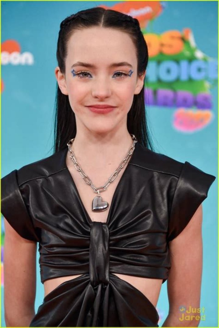 Kids’ Choice Awards Arrivals 2019 — See The Red Carpet Pictures