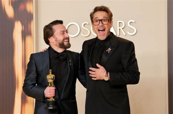 Kieran Culkin Hasn’t Met Brother Macaulay’s New Baby Yet – Hollywood Life