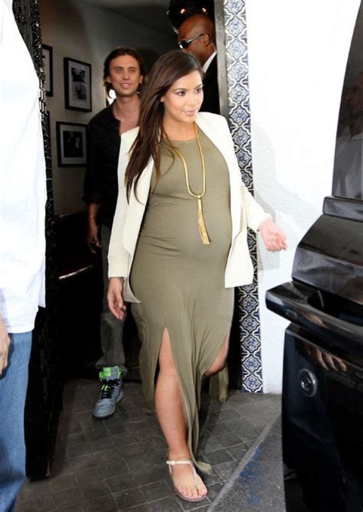 Kim Kardashian’s Baby Weight — Planning To Diet & Exercise ASAP – Hollywood Life