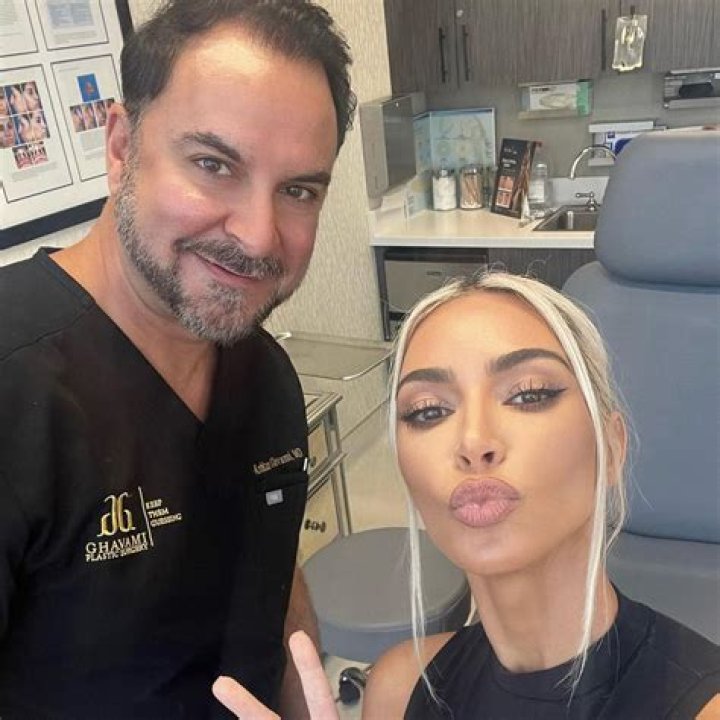 Kim Kardashian Freaks & Calls Doctor To Her Home After Hearing Khloe Cough Amid Coronavirus Fears