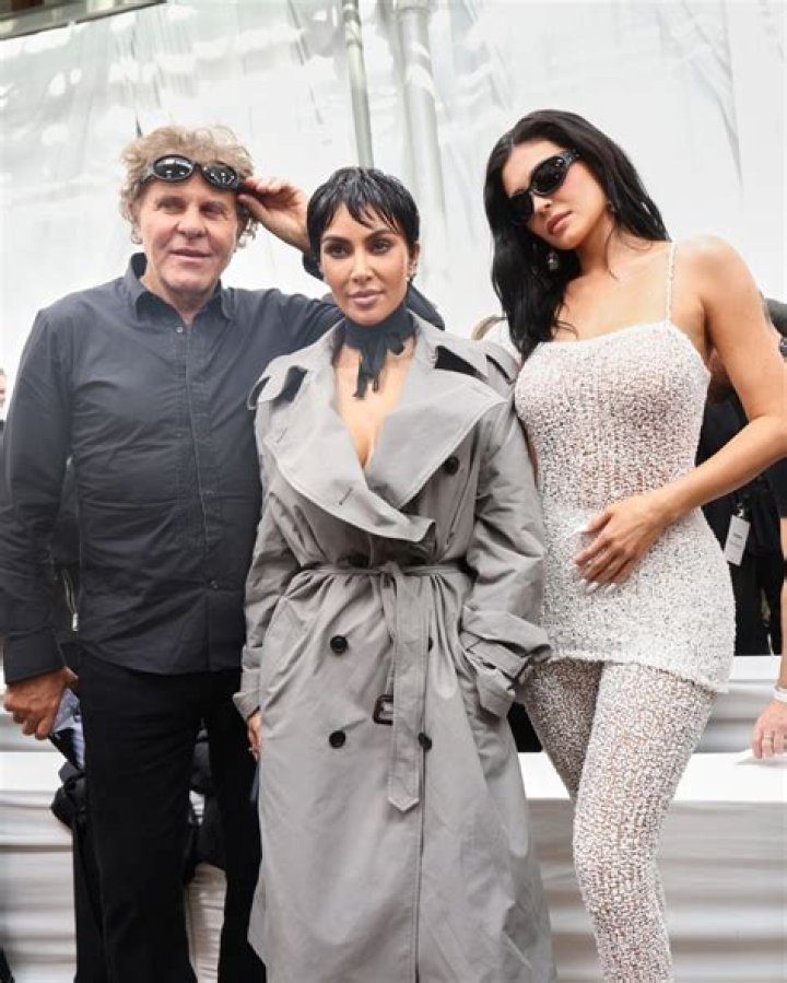 Kim, Khloe, and Kris Dazzle At Paris Fashion Week! — PICS
