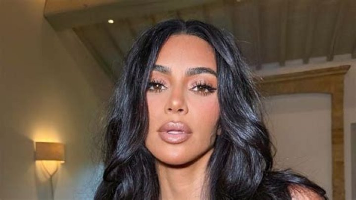 Kim Kardashian Claps Back After Her Family’s Dissed For ‘Snubbing’ Caitlyn Jenner On ‘I’m A Celebrity’