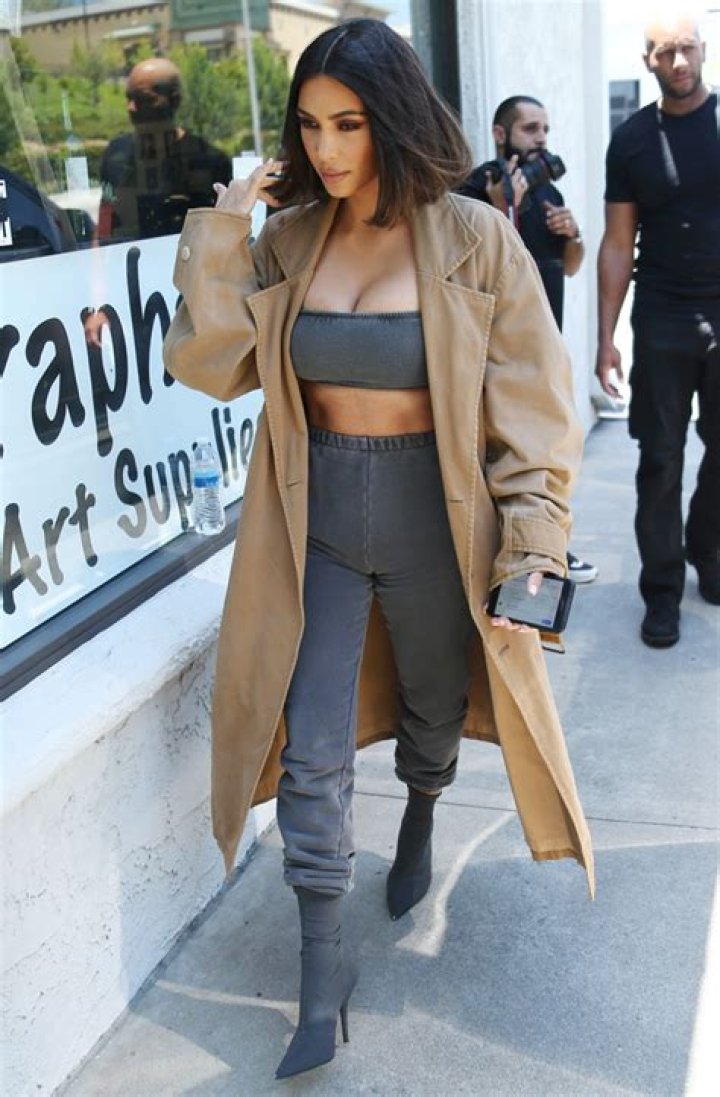 Photos Of Her Making The Look Sexy – Hollywood Life