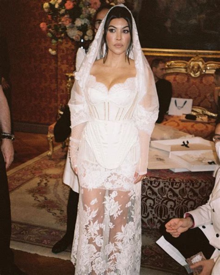 Kim Kardashian Wore 2011 D&G Dress For Kourtney’s Wedding: Photos – Hollywood Life