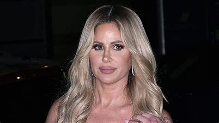 Kim Zolciak Biermann, 41, Looks Unrecognizable In Throwback Photo From The 90’s