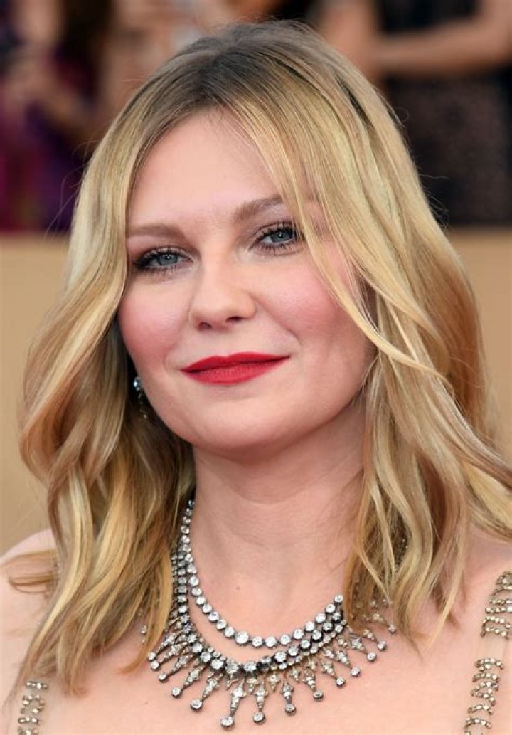 Kirsten Dunst Celebrity Profile – Hollywood Life