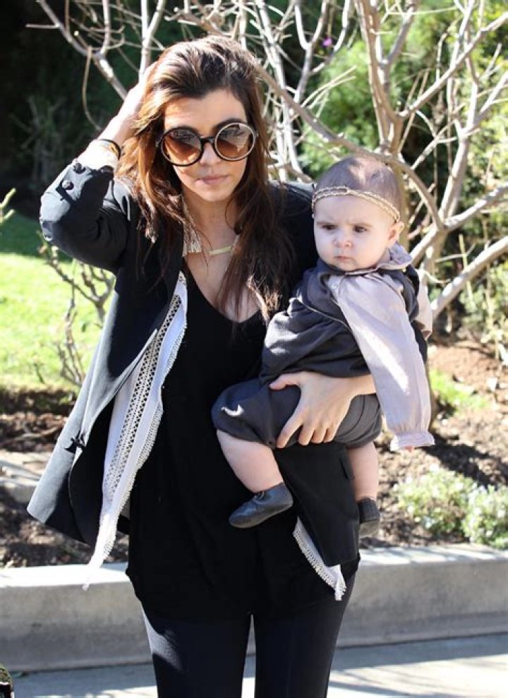 Scott Disick Complains Kourtney Kardashian Doesn’t Wear Deodorant