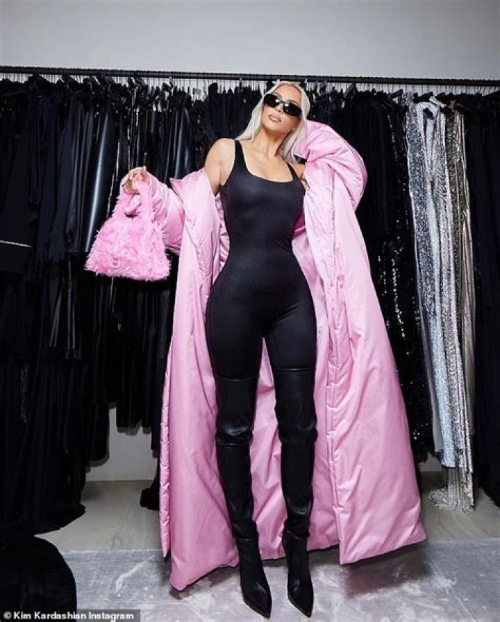 Kourtney Kardashian, 40, Rocks Low-Cut Top On Lunch Outing After Admitting She ‘Wishes’ She Was Pregnant