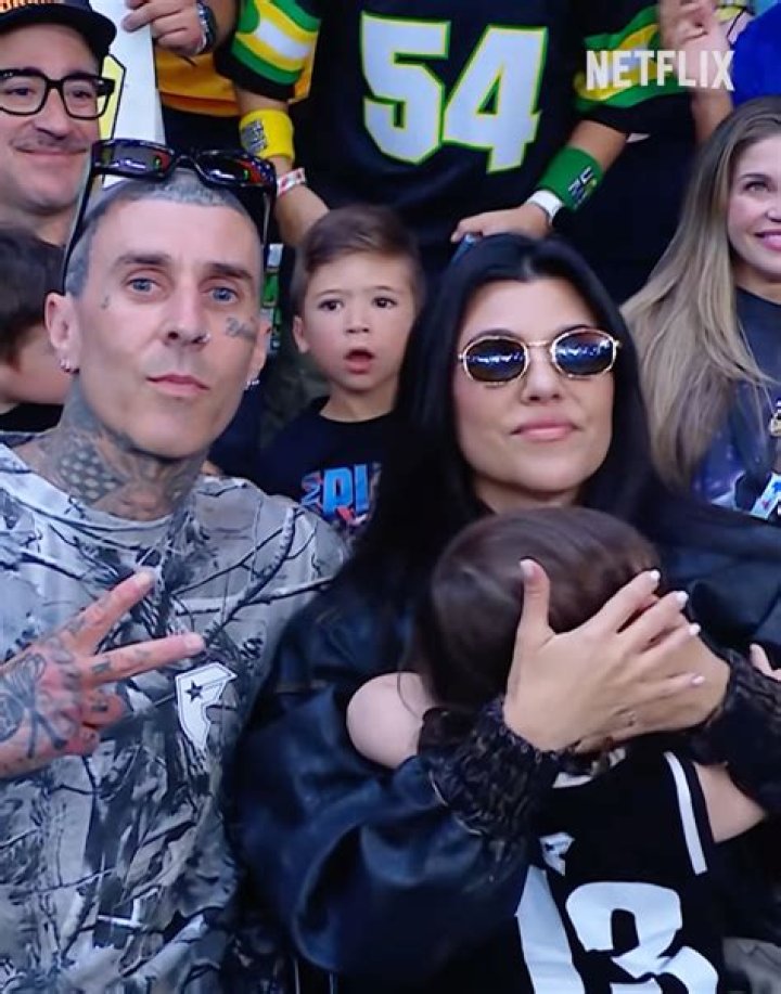 Kourtney Kardashian & Travis Barker Make Out Backstage at His Concert in Australia: Watch