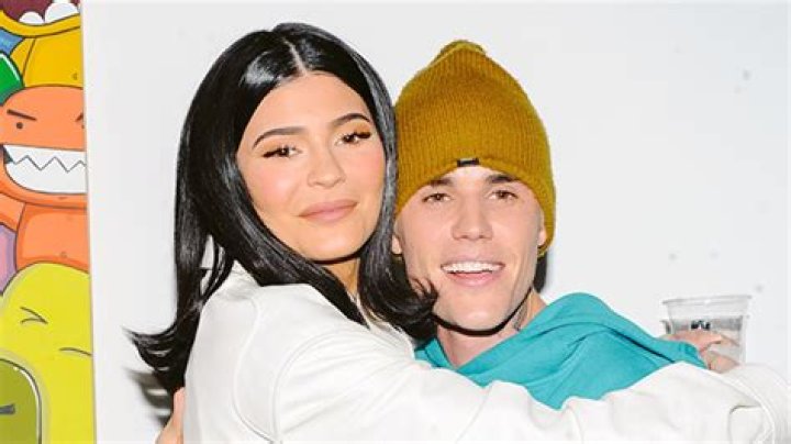 Kylie Jenner Transforms Into Justin Bieber With TikTok Filter: Video – Hollywood Life