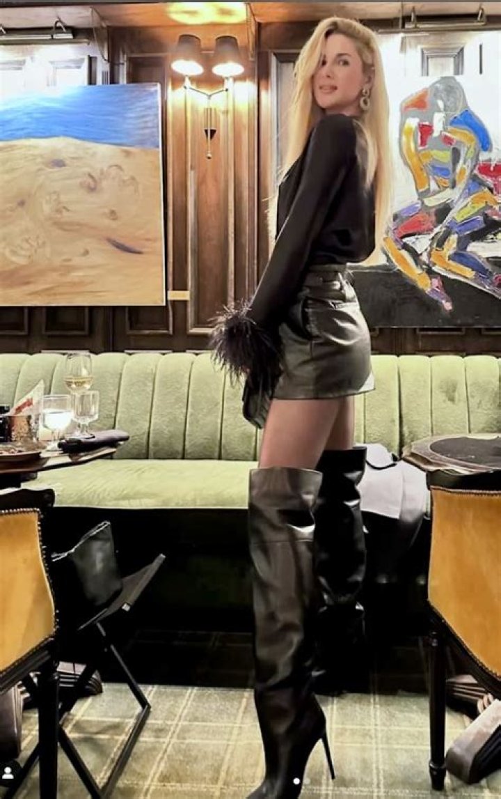 Larsa Pippen Rocks Leather Shorts & Thigh High Boots – Hollywood Life