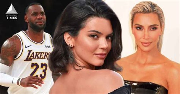 LeBron James & The Cavs Afraid Of Khloe Kardashian & Her Family’s ‘Curse’: ‘They Want Her Gone’