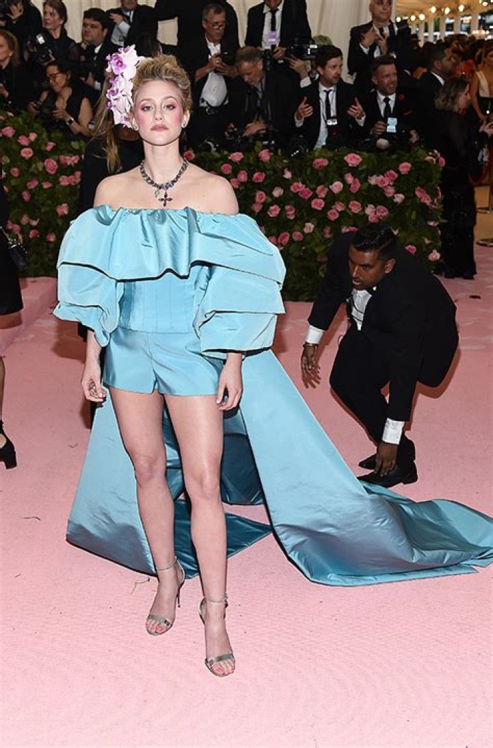 Lili Reinhart’s Outfit At Met Gala 2019 – Ruffle Romper With Train – Hollywood Life