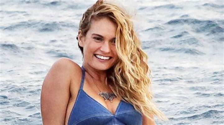 Lily James’s Black Bikini On Vacation: Photos – Hollywood Life