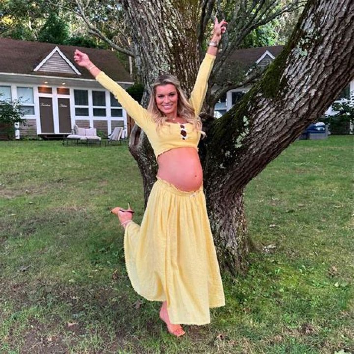 ‘Summer House’ Star Lindsay Hubbard Is Pregnant With Her First Child