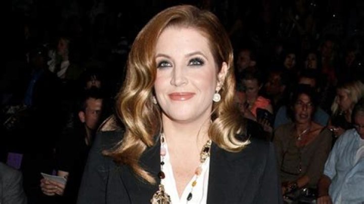 Lisa Marie Presley Had ‘Smile On Her Face’ At Elvis’ Birthday Party – Hollywood Life