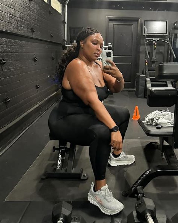 Lizzo Shuts Down ‘Fat Shamers’ By Showing Off Her Intense Workouts In New TikTok — Watch
