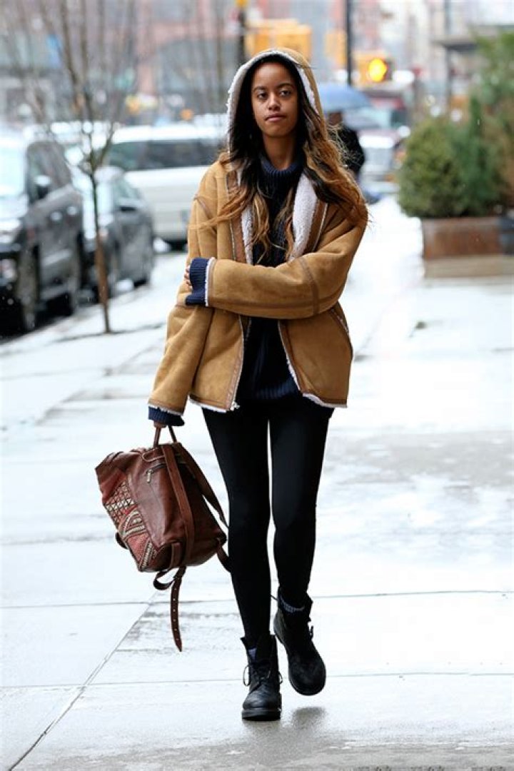 Malia Obama’s Internship Outfits — SEE PICS