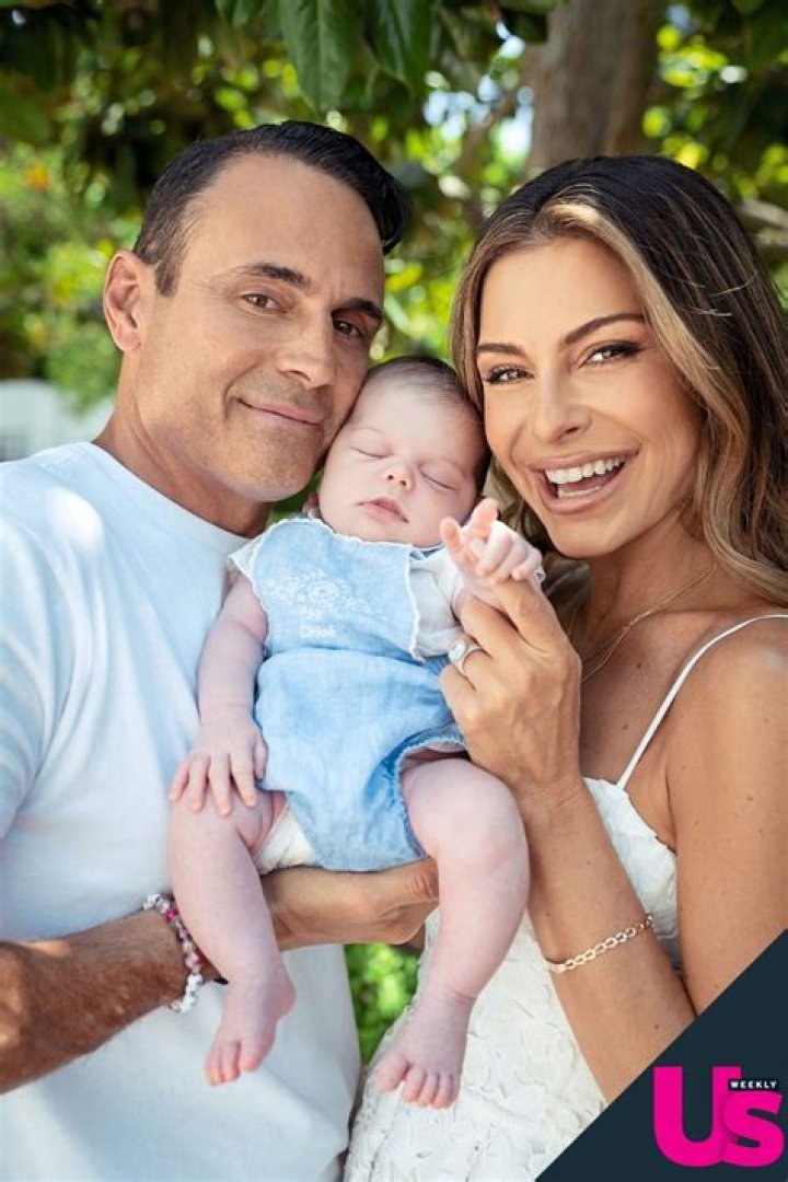 Star Welcomes 1st Baby With Husband – Hollywood Life