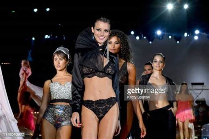 Marie S’Infiltre — PICS