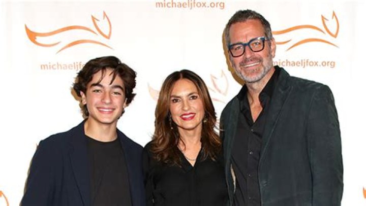 Mariska Hargitay Shares Rare Photo of 17-Year-Old Son August – Hollywood Life