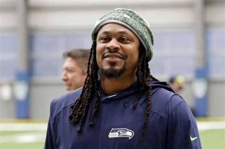 Marshawn Lynch – Hollywood Life