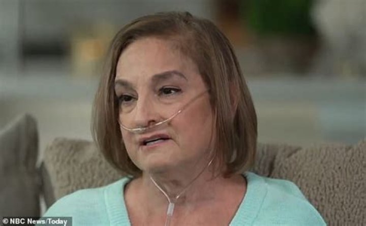 Her Battle With Pneumonia – Hollywood Life