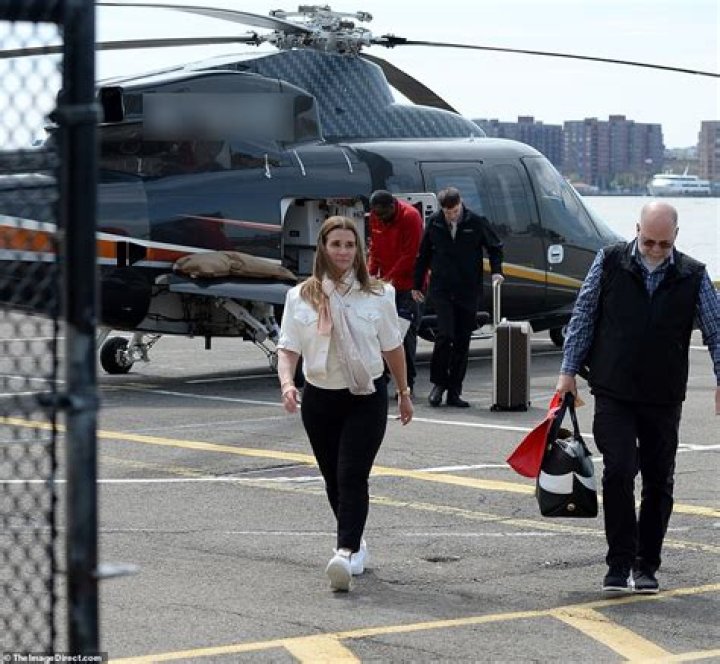 Melinda Gates Steps Off Private Helicopter In NYC Amid Bill Gates Divorce — Rare Photos