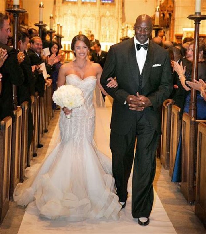 Michael Jordan Marriage — MJ & Yvette Prieto Set Wedding Date – Hollywood Life