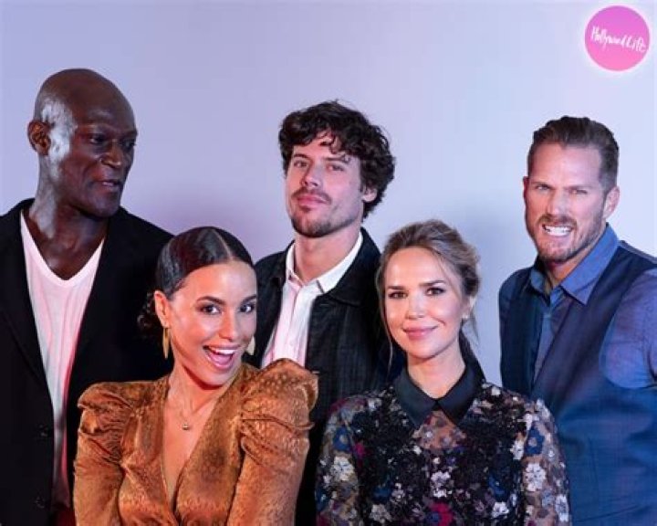 ‘Midnight, Texas’ Cast Exclusive NYCC Photos – Hollywood Life