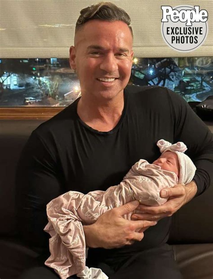 Mike ‘The Situation’ Sorrentino & Wife Lauren Expecting First Child Together — See Sweet Announcement