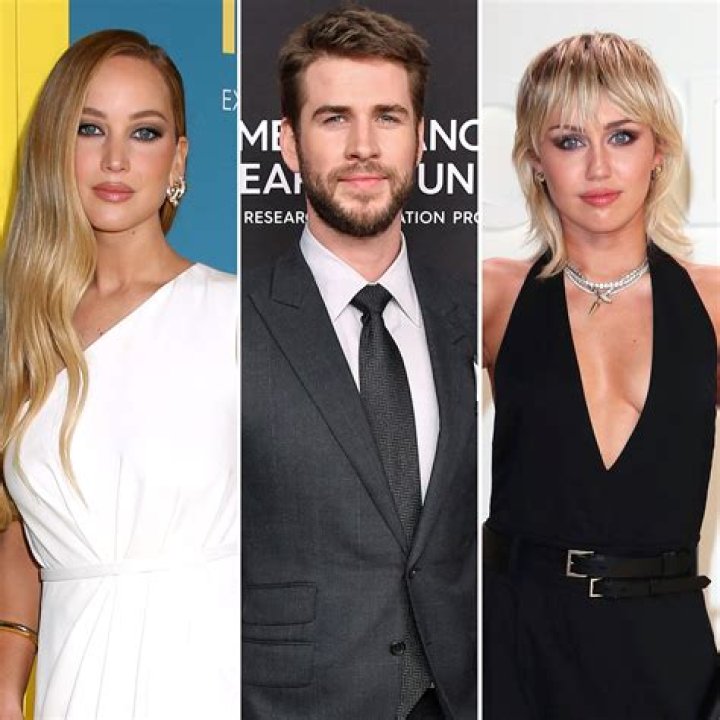 Miley Cyrus ‘Wanted To Leave’ Liam Hemsworth Months Ago