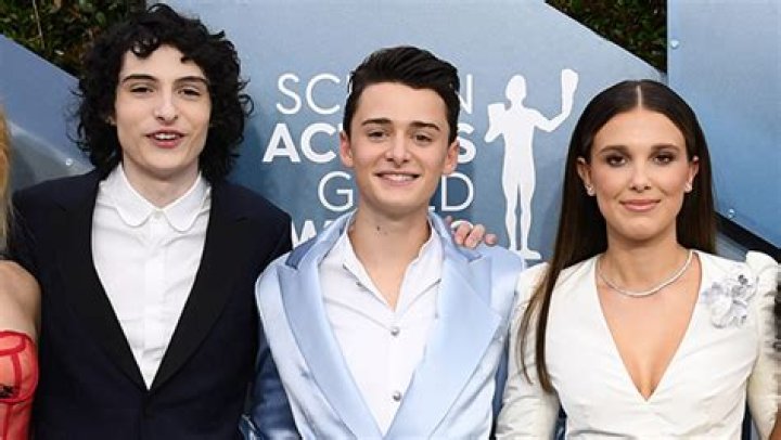 Millie Bobby Brown & Finn Wolfhard Want To ‘Hook Up’ According To Noah – Hollywood Life