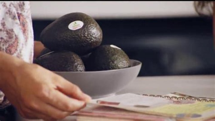 Molly Ringwald In Avocados From Mexico’s Super Bowl Commercial: Watch – Hollywood Life