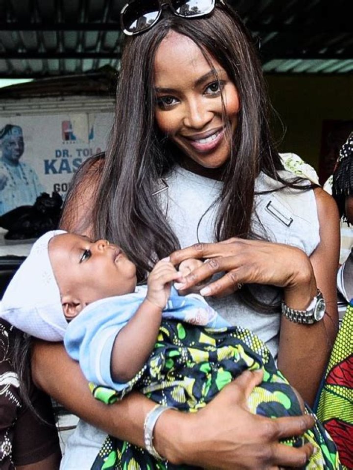 Naomi Campbell, 52, Shares Rare Photo With Daughter, 1, As They Enjoy A Walk In The Park: Photos