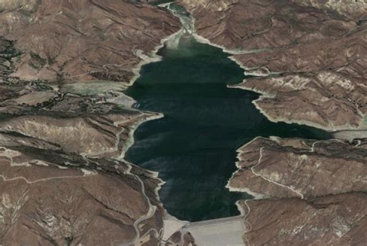 Naya Rivera, 33, Missing & Presumed Dead With Son, 4, Found Alone In Boat On CA Lake