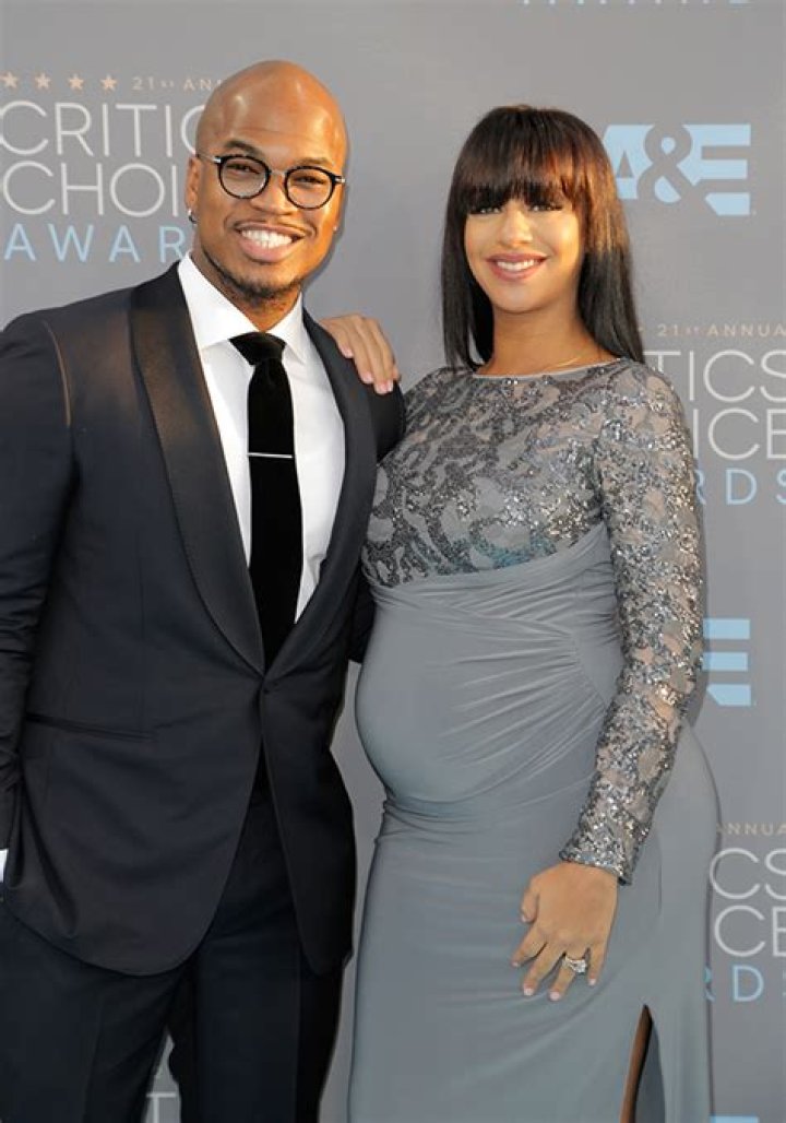 Ne-Yo Marries Pregnant Fiancee Crystal Renay In Intimate Ceremony