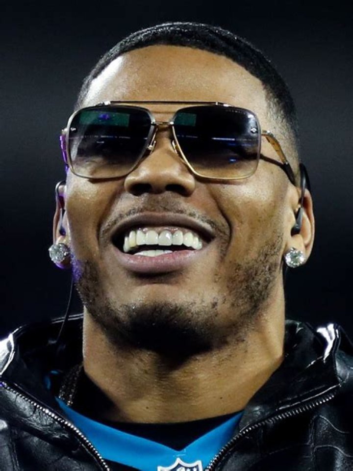Nelly Celebrity Profile – Hollywood Life