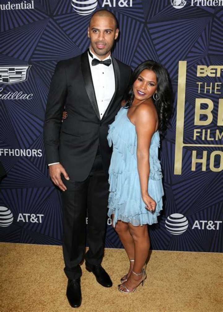 Nia Long Reacts To Omarion Dating Rumor After Flirty Red Carpet Moment – Hollywood Life