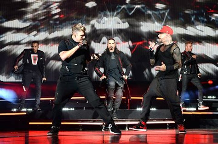 Nick Carter Reveals How The Backstreet Boys Consoled Him After Brother Aaron’s Death: ‘It Was Tough’