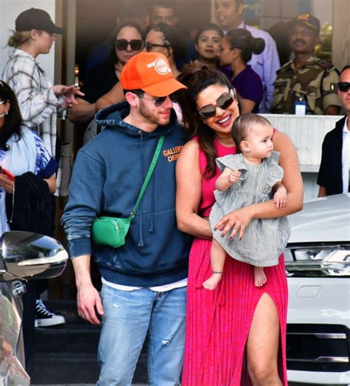 Nick Jonas & Priyanka Chopra In 1st Photos Since Welcoming Baby – Hollywood Life